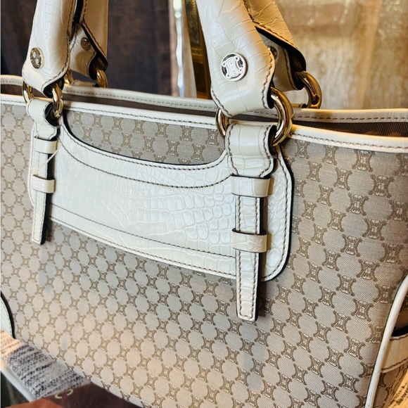 Celine Tan and White Tote Bag Elegant Design - Picture 2 of 12
